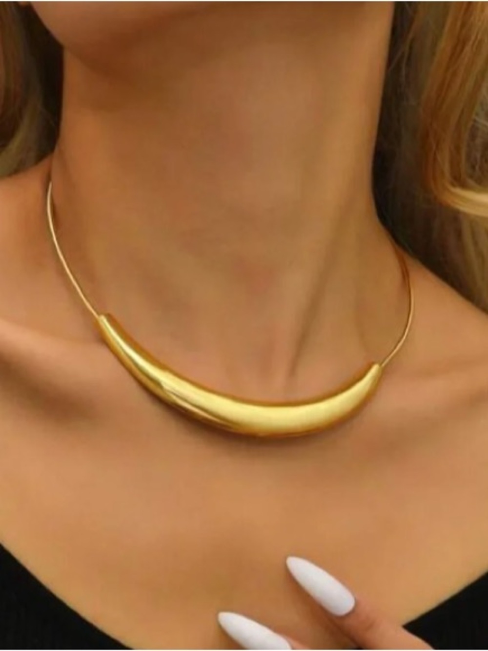 Gold Crescent Collar Necklace - Fashion Jewelry
